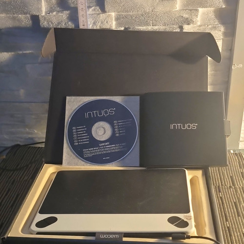 Wacom intuos grafiktablet set - grafiktablet,