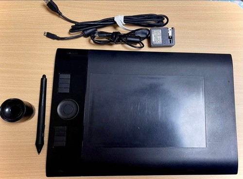 Wacom intuos4 ptk 640 - ptk-640, black