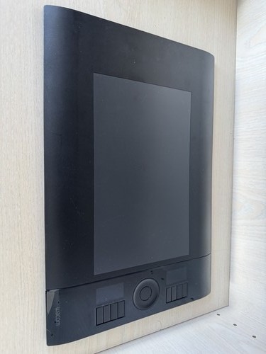 Wacom intuos4 medium - wacom,